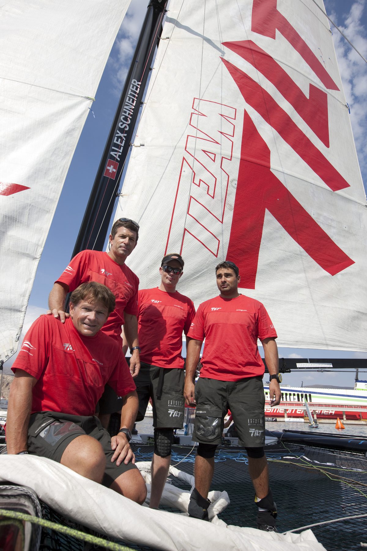 Alexandre Schneiter à bord de l'Extreme 40 Team Tilt à Almería, 2011